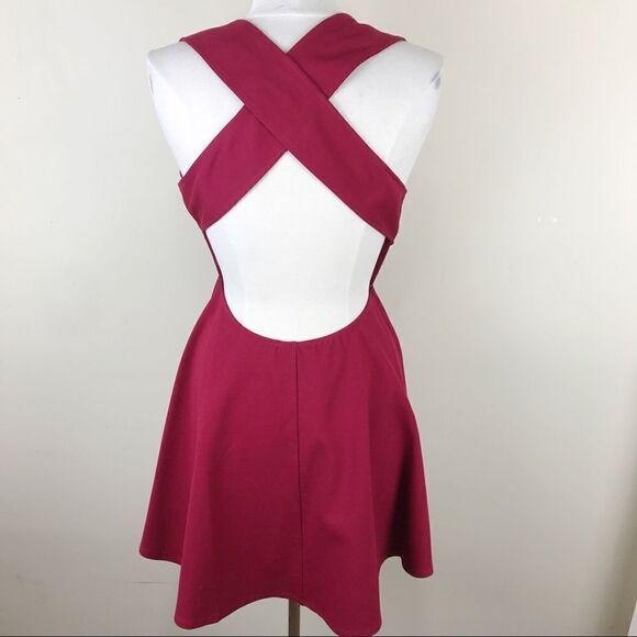 Lulus Maroon Open Back Criss Cross Mini Dress LRG - Picture 2 of 8